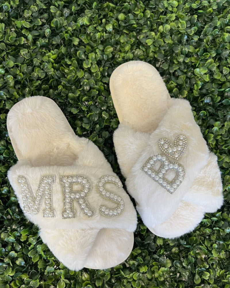 Crossed Slippers With Pearl Letters